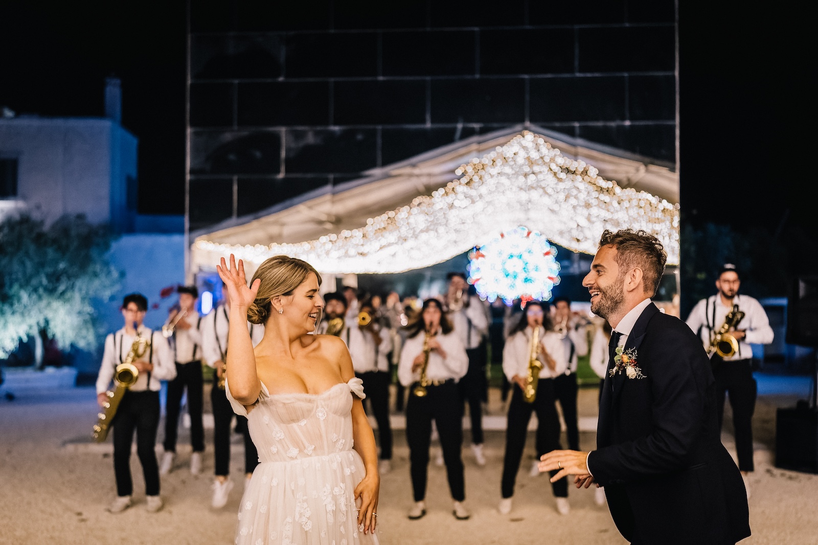 Matrimonio a Masseria San Giovanni vaga band strumenti ballo sposi banda di paese