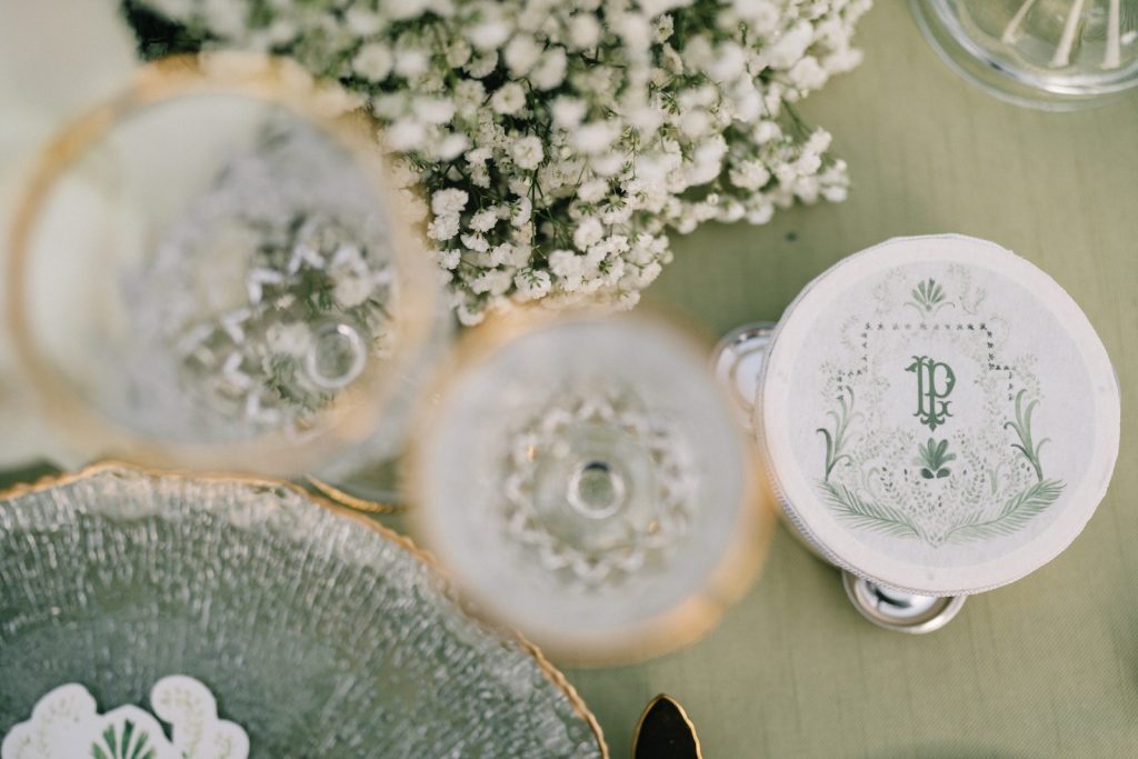 Matrimonio a Napoli con ricevimento alla Conca sul Mare
matrimonio a napoli
la conca sul mare
ricevimento
vista golfo di napoli
allestimento
gisena morra wedding planner
alba catering
l'eleganza dei fiori
rose bianche 
tamburelli