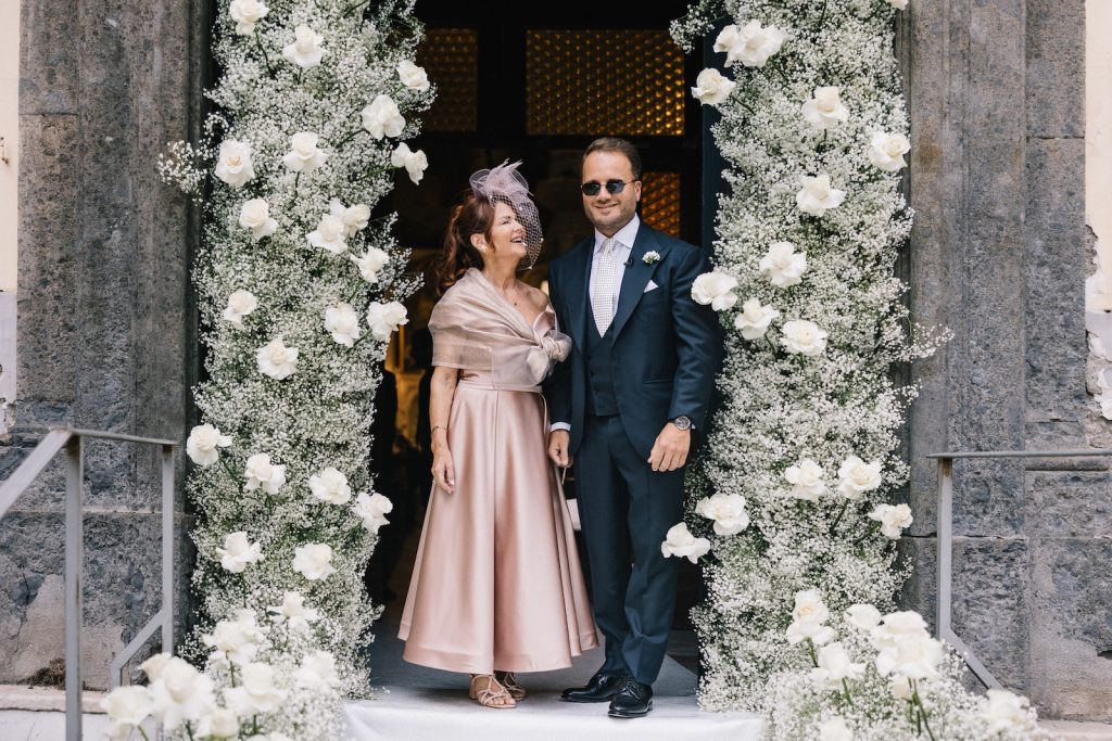 Matrimonio a Napoli con ricevimento alla Conca sul Mare
rito religioso matrimonio
ingresso sposo

