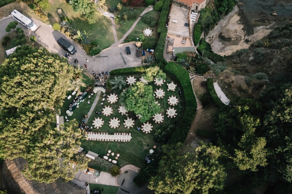 Matrimonio a Napoli con ricevimento alla Conca sul Mare
matrimonio a napoli
la conca sul mare
ricevimento
vista golfo di napoli
foto drone
