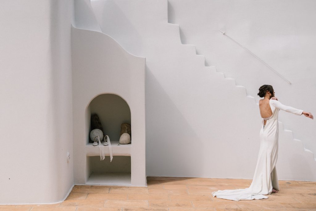 Elopement in Puglia
abito bianco
sposa 
vestizione