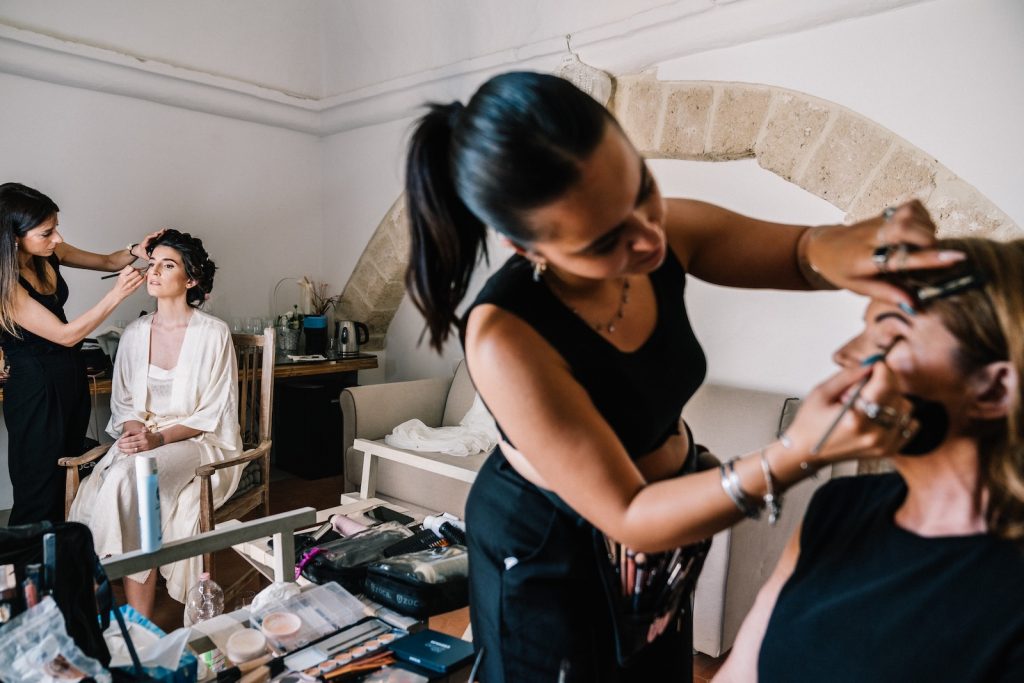 Matrimonio a Masseria San Lorenzo 
preparazione sposa
getting ready
simpson
make up sposa
