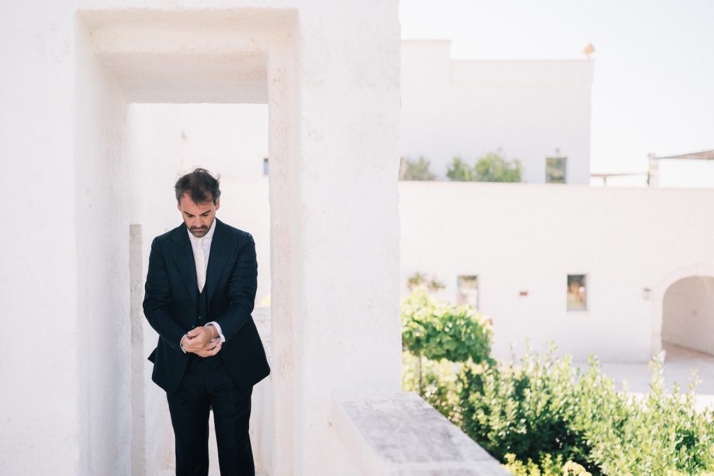 Wedding in Masseria Aura Terrae Polignano a Mare
preparazione sposo
