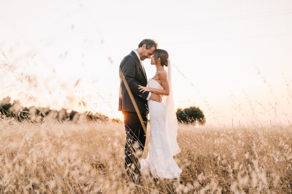 Wedding in Masseria Aura Terrae Polignano a Mare
foto di coppia
tramonto
golden hour sunset
ritratti di coppia
campo di grano