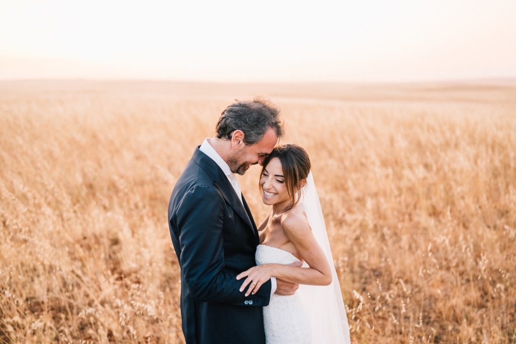 Wedding in Masseria Aura Terrae Polignano a Mare
foto di coppia
tramonto
golden hour sunset
ritratti di coppia
campo di grano
