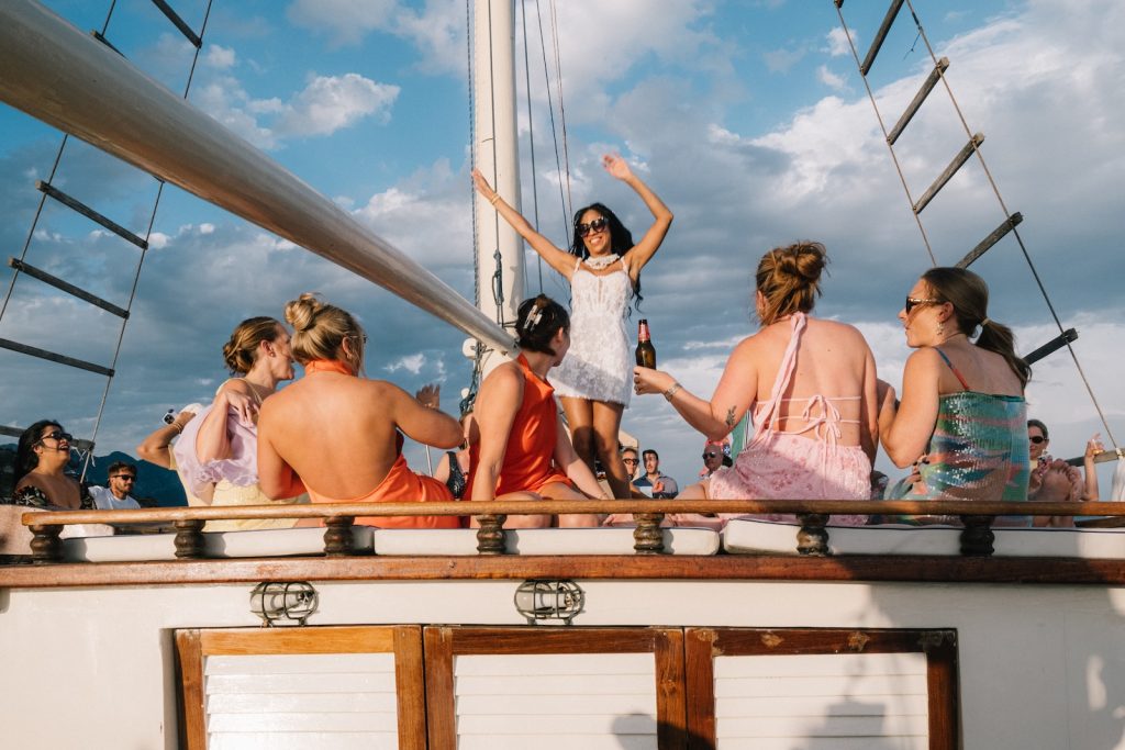 Destination Wedding in Costiera Amalfitana
amalfi coast
veliero 
party sul veliero